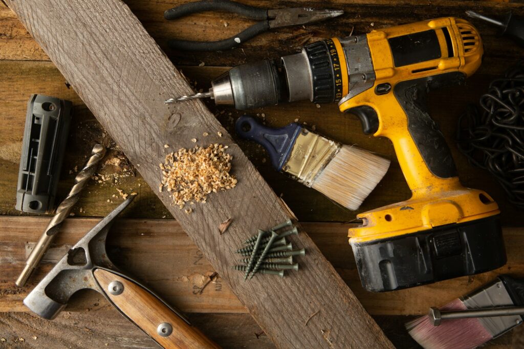 A couple of tools that are sitting on a table